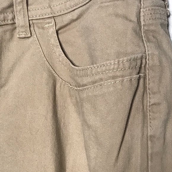 Khaki Jeans - Picture 4 of 8